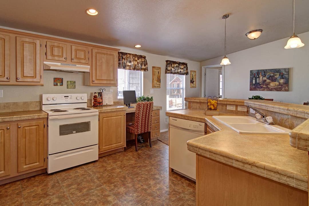 Sr3252 kitchen home features
